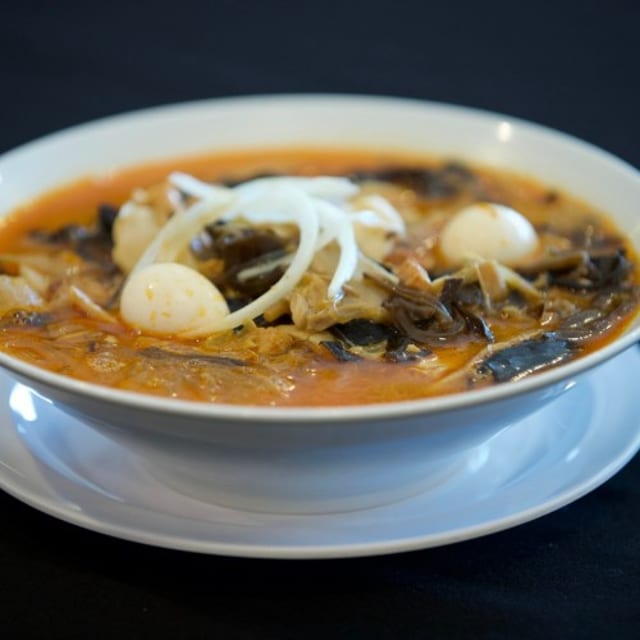 28. Kyar Zan Hing-Ga.