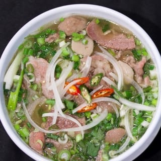 26. Corner Soup (Pho)