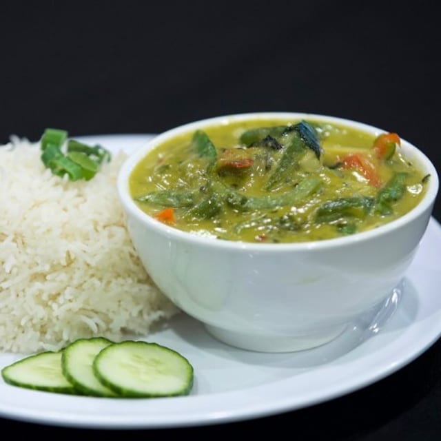 48. Green Curry.